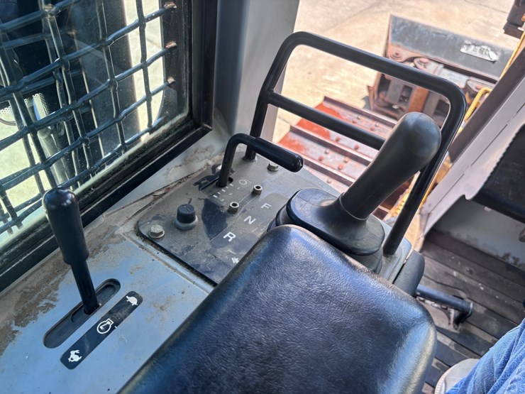deere-650h-lgp-image-25