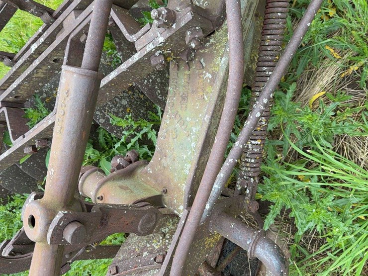 john-deere-disc-plow-image-19
