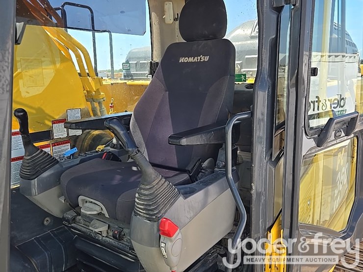 2023-komatsu-pc360-lc-11-image-75