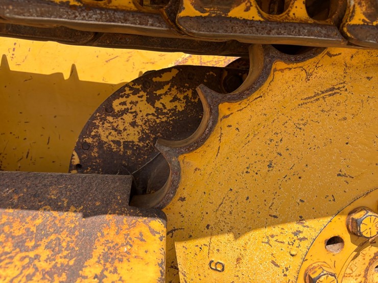 2001-deere-650h-lgp-image-3