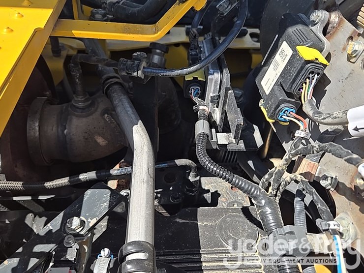 2023-komatsu-pc360-lc-11-image-67