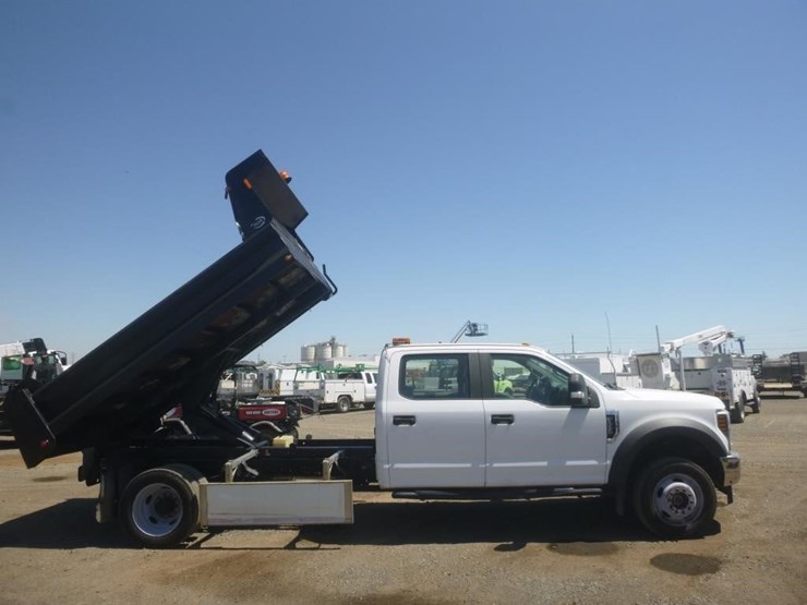 2018-ford-f550-image-9