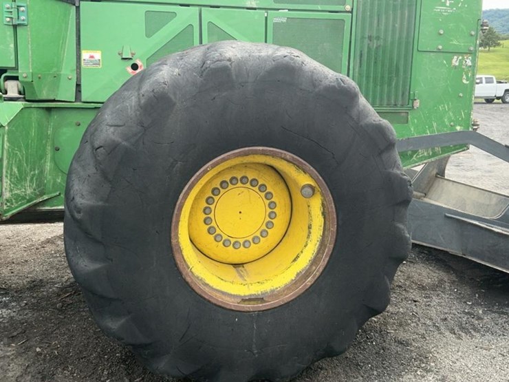 deere-748l-image-89