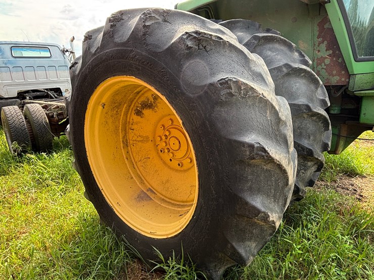 john-deere-4630-image-53