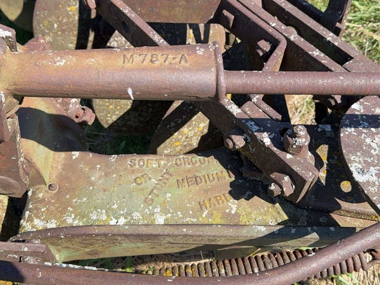john-deere-disc-plow-image-9
