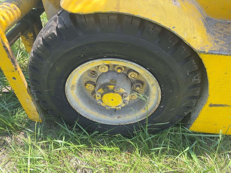 hyster-forklift-image-9