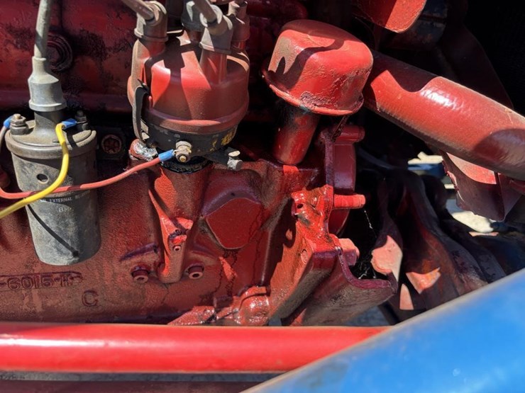 ford-800-image-43