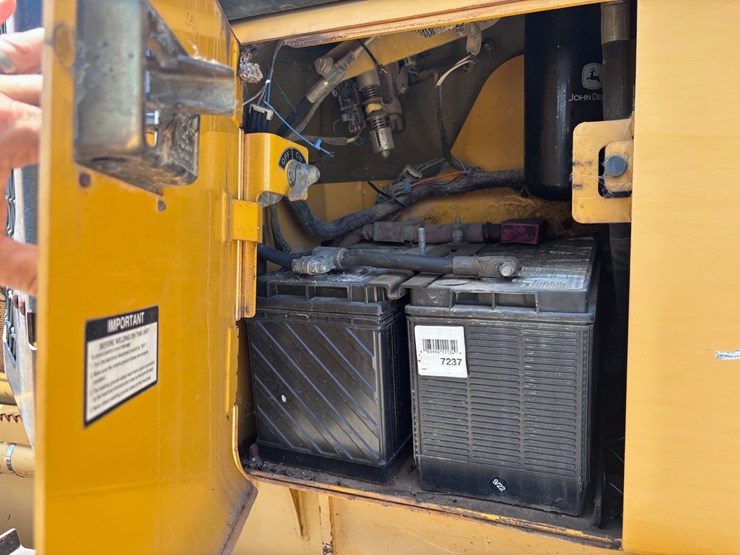 deere-650h-lgp-image-31