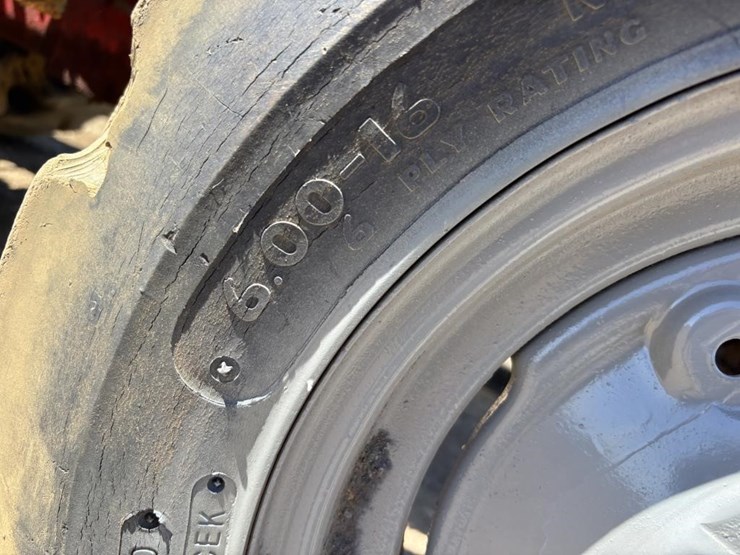ford-800-image-19