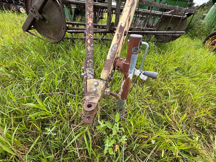john-deere-5-image-27
