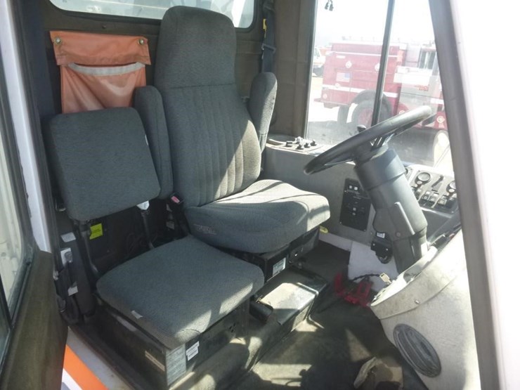 2013-global-m4-sweeper-image-11