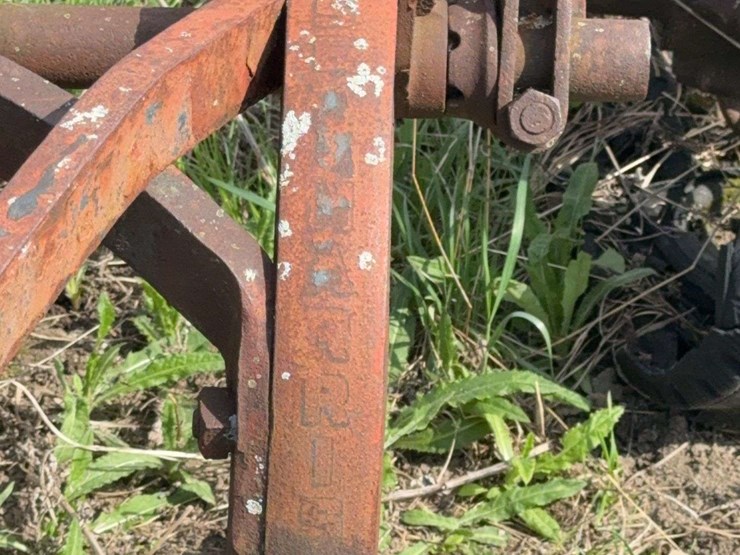 massey-ferguson-12-image-5