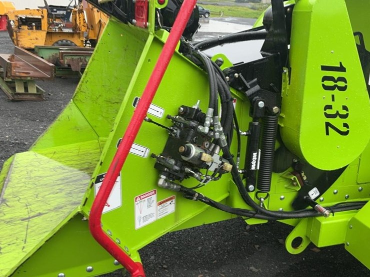 #298-•-2024-dyna-vortex-v-18-brush-chipper-image-44