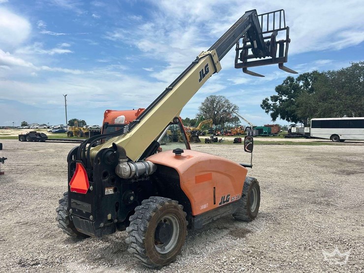 2018-jlg-g5-18a-image-3