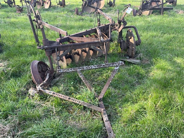 ihc-disc-plow-image-9
