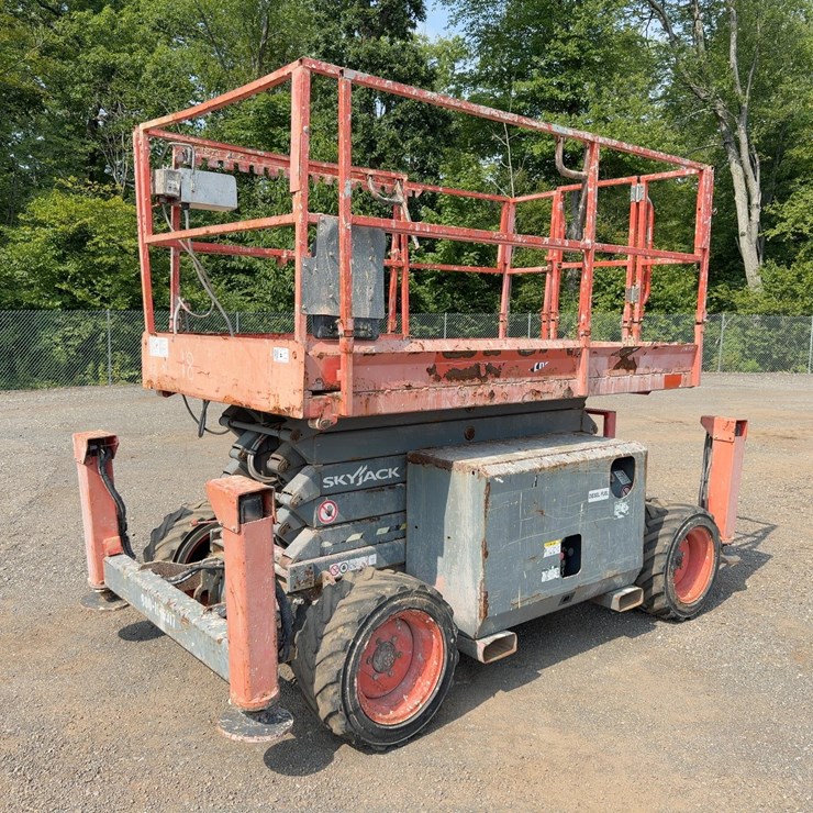 SKYJACK SJ6832RT