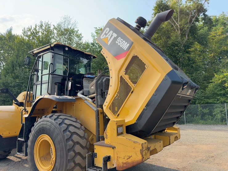 2019-caterpillar-950m-image-25