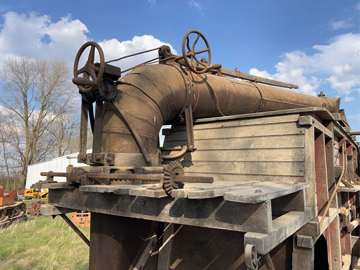 altman-taylor-threshing-machine-image-24