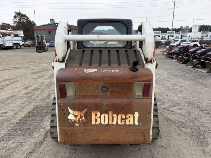 2008-bobcat-t190-image-5