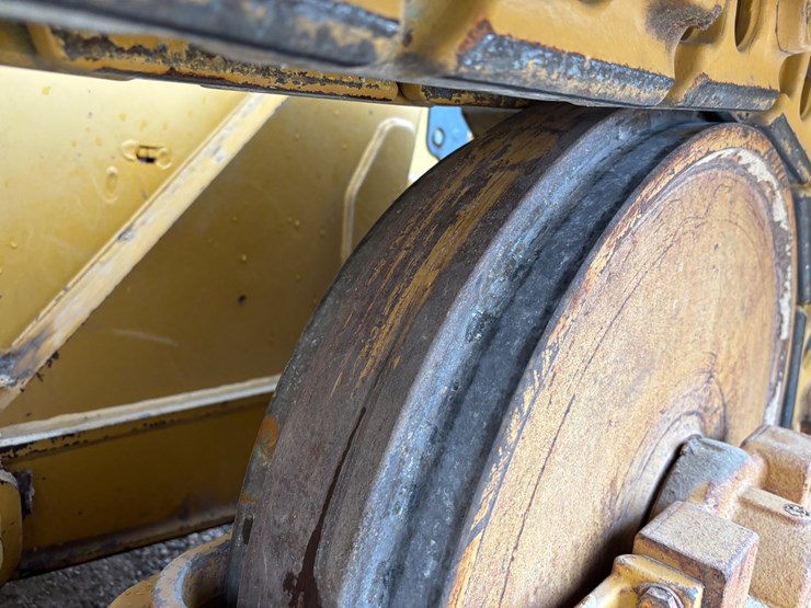 deere-650h-lgp-image-10