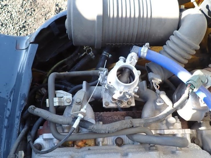 komatsu-fg25st-16-image-16