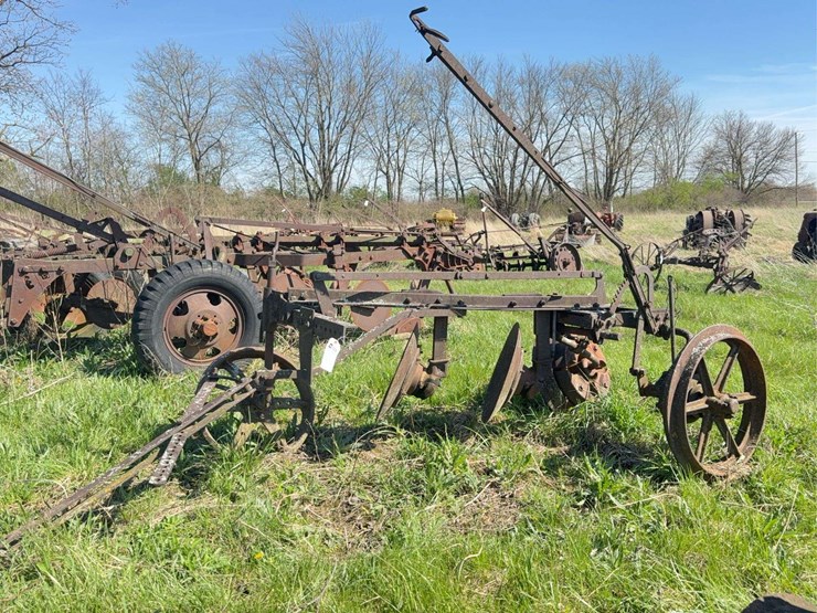 john-deere-disc-plow-image-7
