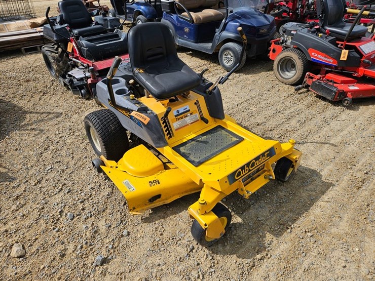 #9-•-cub-cadet-time-saver-zero-turn-mower-image-7