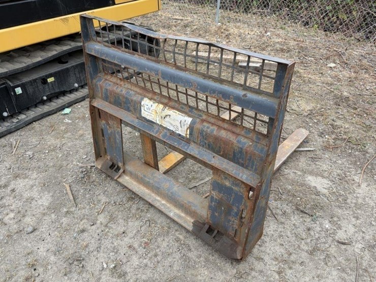 bobcat-t190-image-3