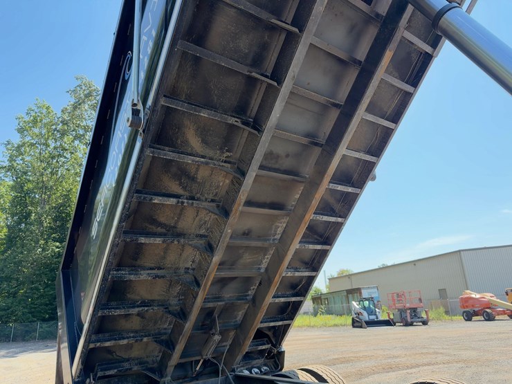 2018-kenworth-t680-image-19