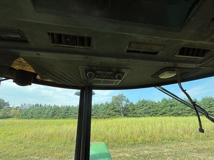 john-deere-4630-image-33