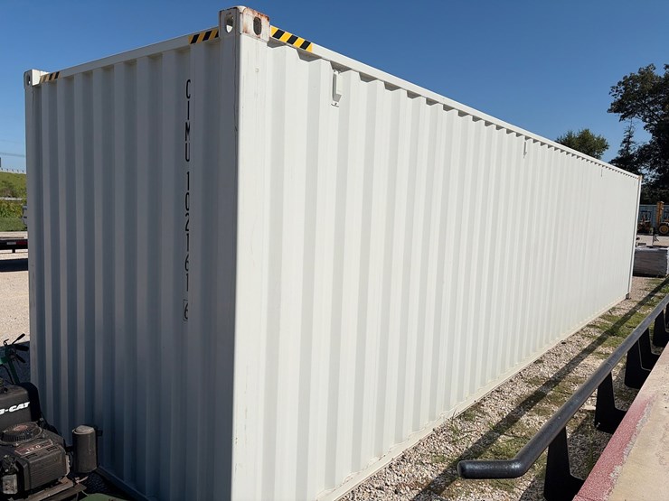 #71-•-40’-5-door-shipping-container-image-4