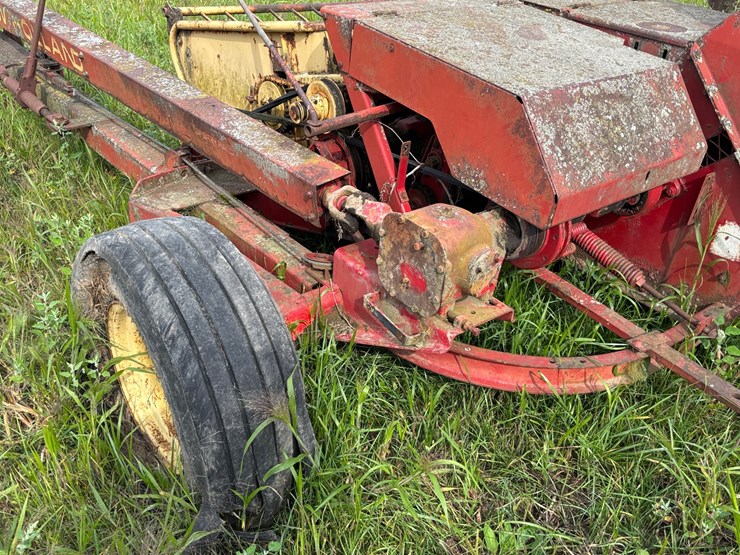 new-holland-s717-image-34