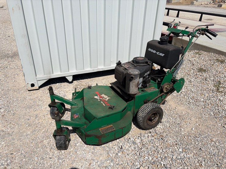 #67-•-textron-bob-cat-32”-cut-mower-image-1
