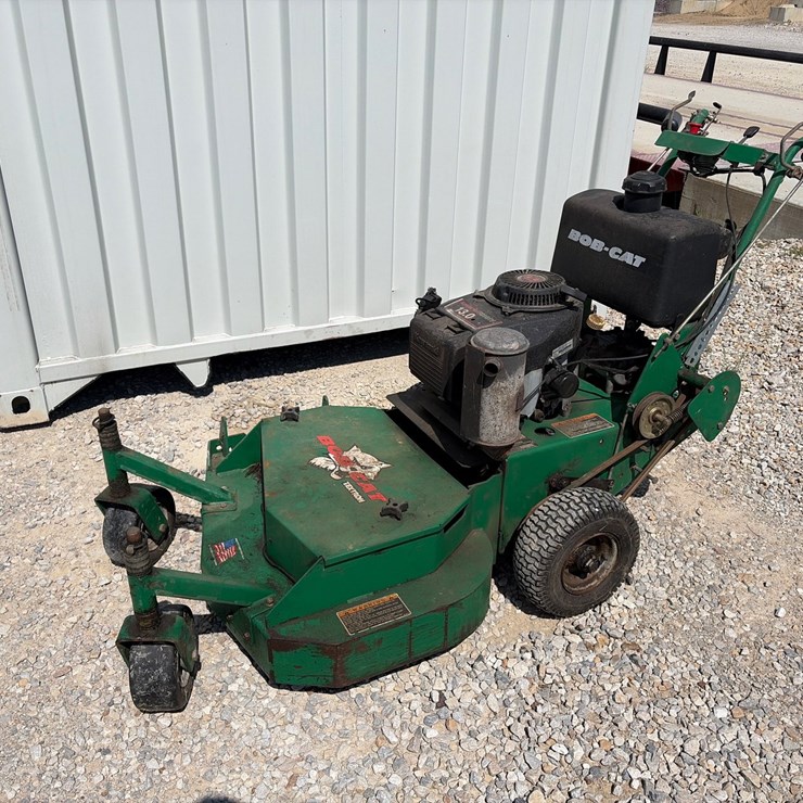 #67 • Textron Bob Cat 32” Cut Mower