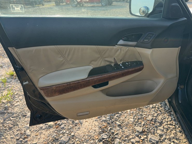 #51555-•-2012-honda-accord-sedan-1hgcp3f87ca028031-inv#51555-image-23