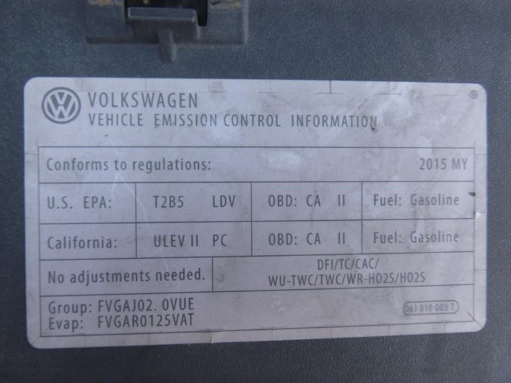 2015-volkswagen-tiguan-image-12