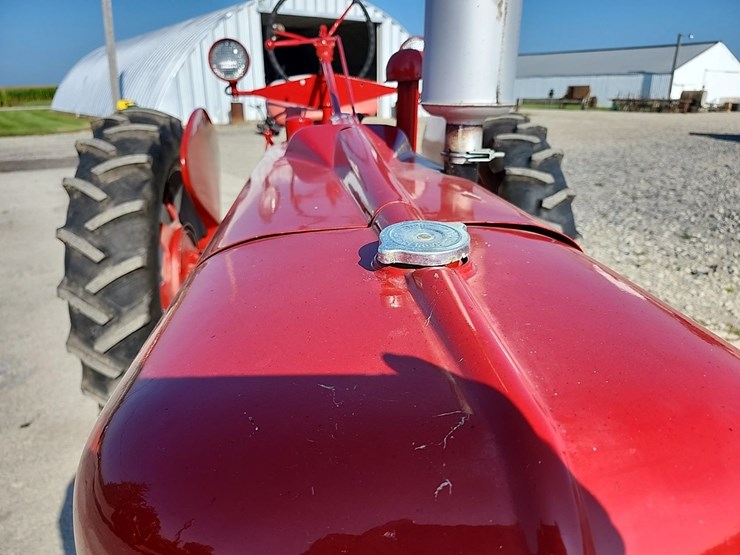 1949-farmall-h-gas-tractor,-nf-image-24