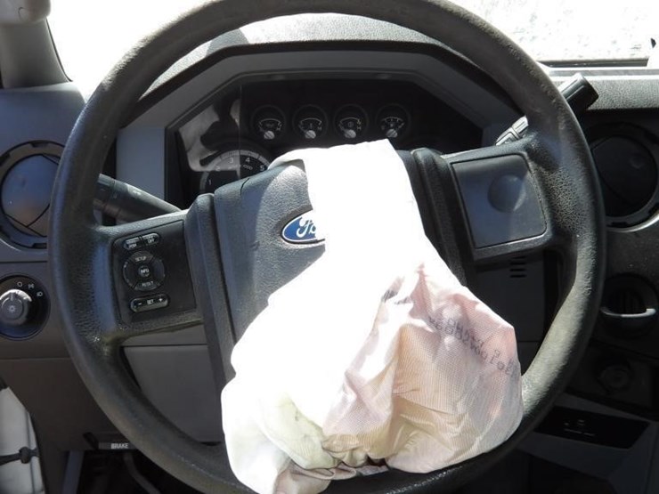2013-ford-f250-image-17