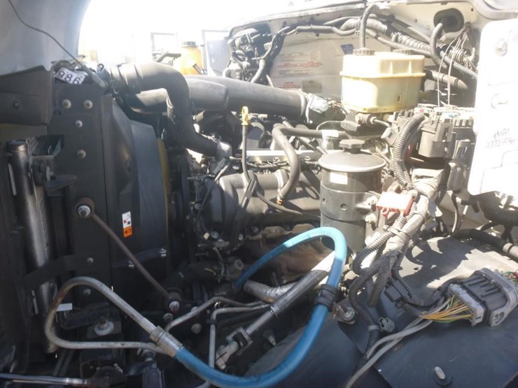 2016-ford-f650-image-26