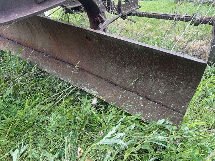 pull-type-road-grader-image-25