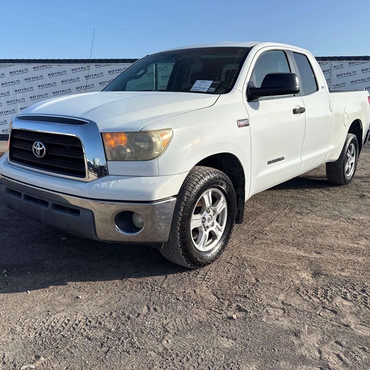 2008 TOYOTA TUNDRA
