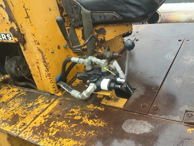 #210-•-allis-chalmers-540-wheel-loader-image-18