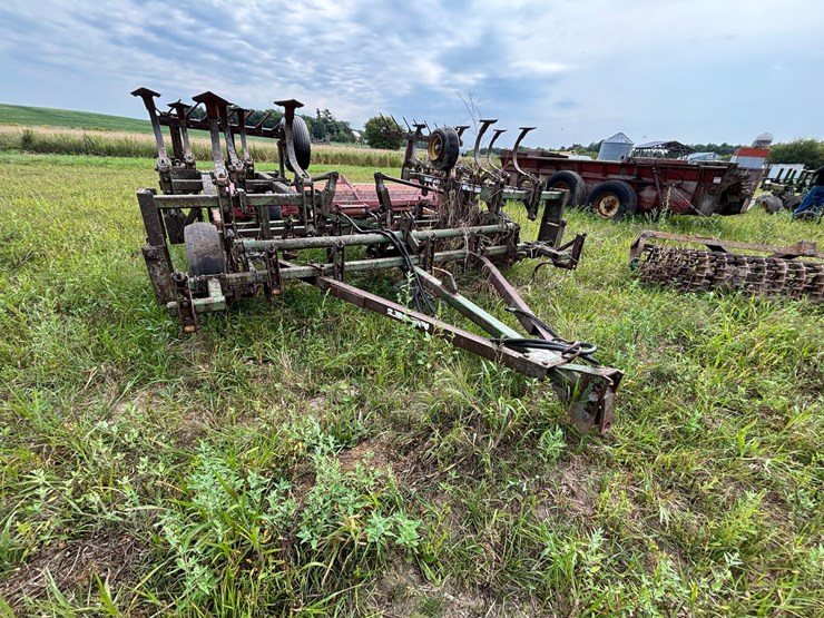 #2656-•-kewanee-17'-field-cultivator-image-29