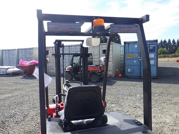 2026-sdlool-d15-electric-forklift-image-8