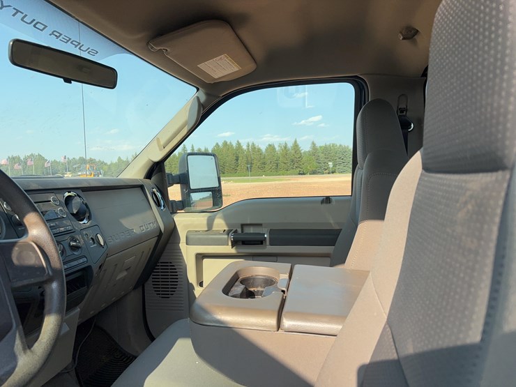 2009-ford-f250-image-16