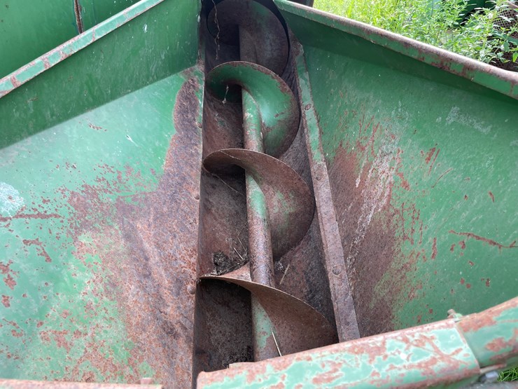 john-deere-700-image-14