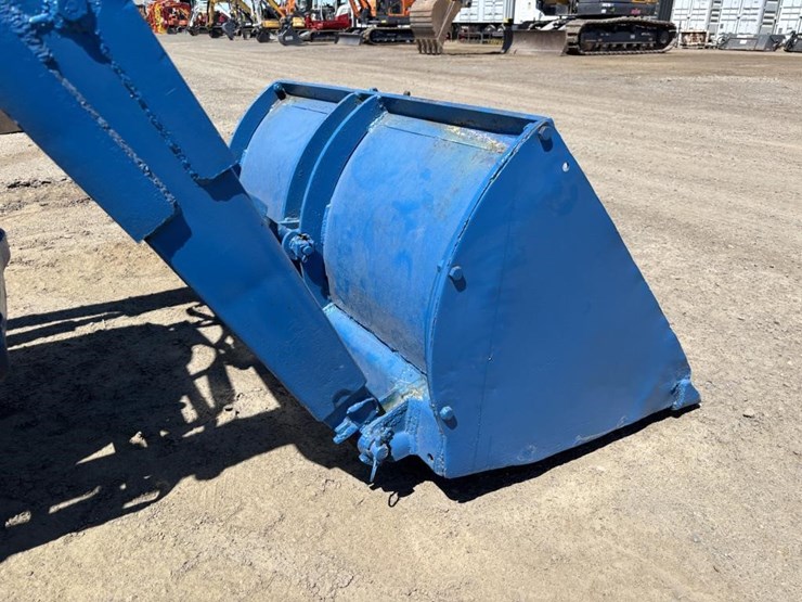 ford-800-image-12