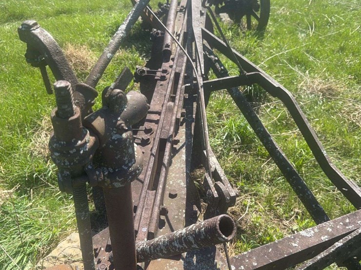 john-deere-disc-plow-image-10