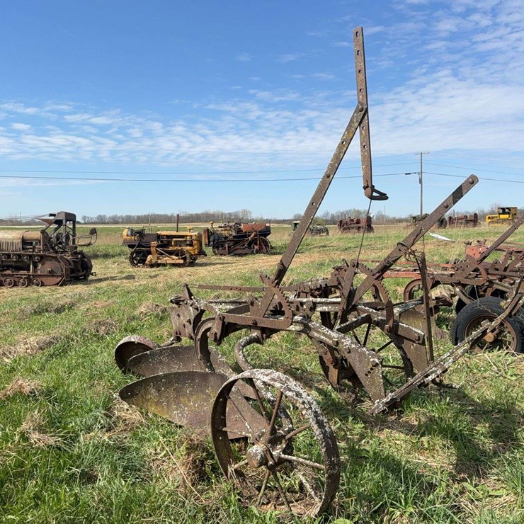 JOHN DEERE 16