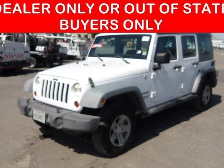 2011-jeep-wrangler-image-1